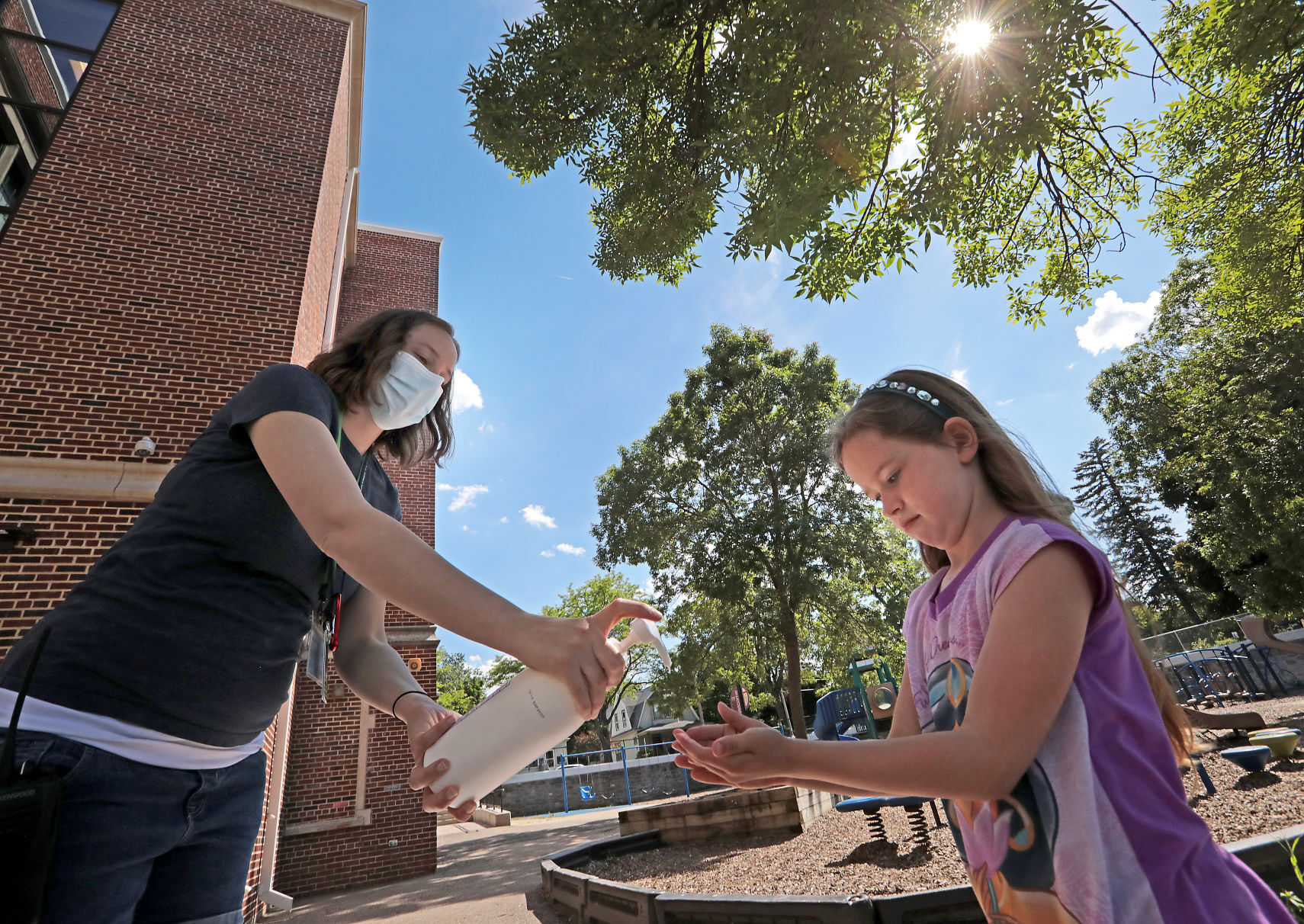 Sunscreen at Franklin Elementary